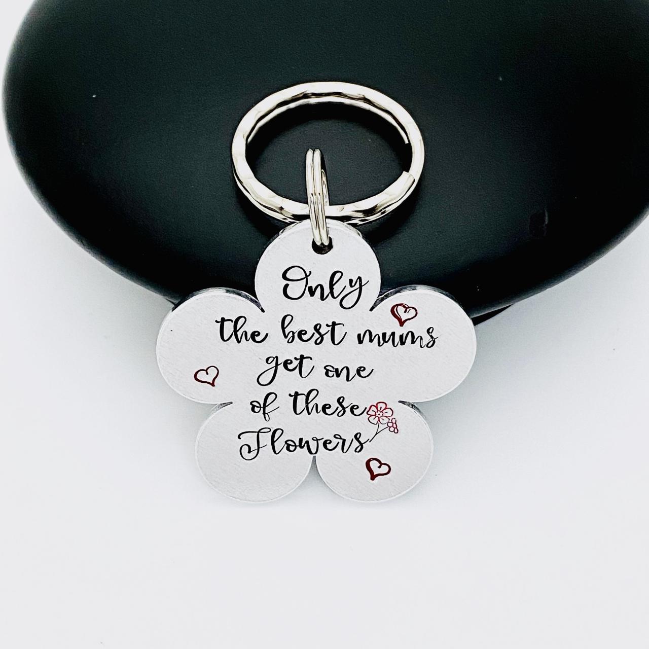 Mothers Day Keyring, Mothers Day Gift, Gift For Mum, Keyring For Mum, Flower Keyring, Gift For Nan, Nana Keyring, Hand Stamped Keyring