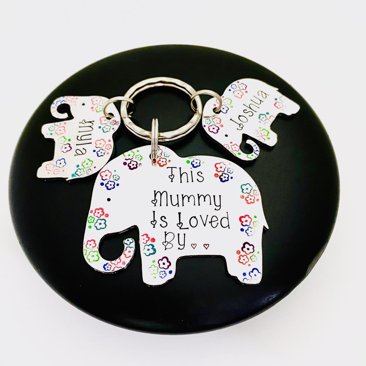 Personalised Mummy Keyring, Mummy Gift, Personalized Mommy Keychain, Family Tree, Elephant Gift, Gift For Mum. Hand Stamped Mama Keyfob