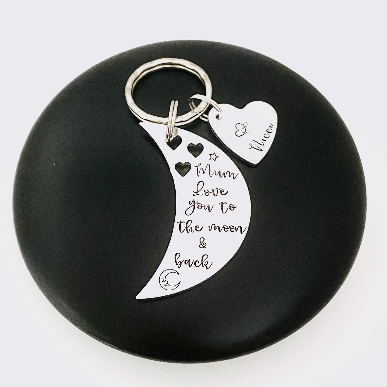 Love You To The Moon And Back Gift, Personalised Mum Keychain, Mummy Keyring, Mothers Day Gift, Personalized Gift For Nan, Gift From Kids..