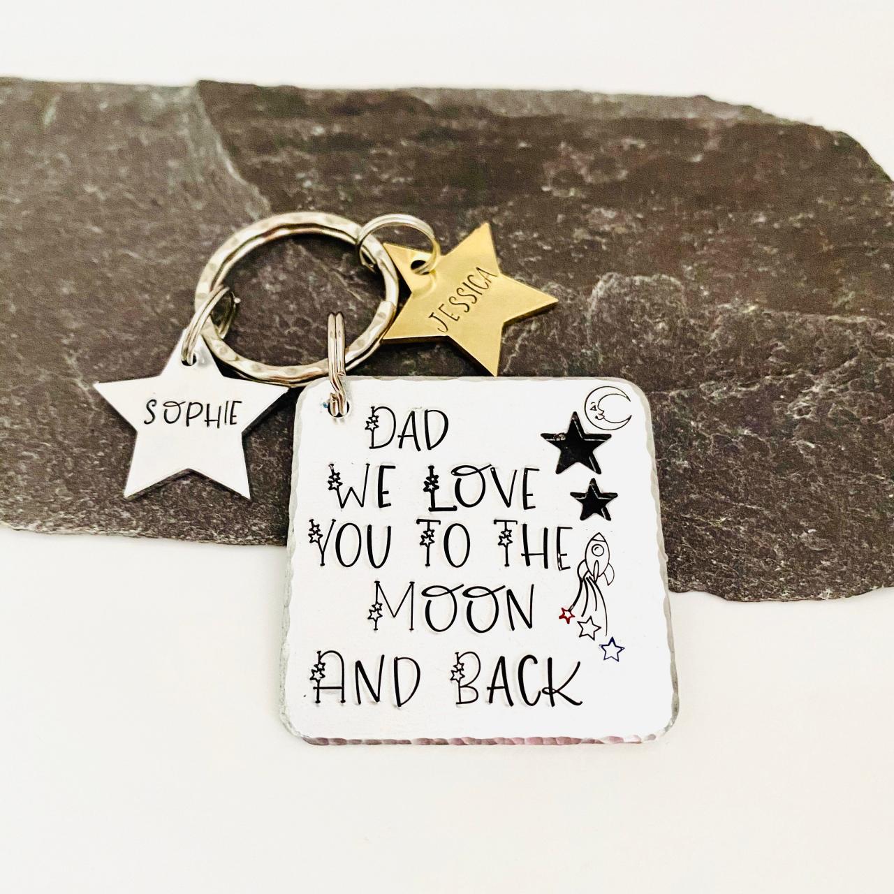 We Love You To The Moon And Back, Keychain Keyring For Dad, Hand Stamped Daddy Gift, Fathers Day Keyring, Gift Off The Kids, Uncle Gift..