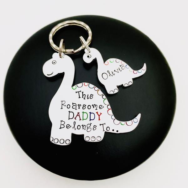 This Roarsome Daddy Belongs To Keyring, Dinosaur Keychain, Fathers Day Gift, Gift For Husband, Personalised Daddy Keychain. New Daddy Gift.